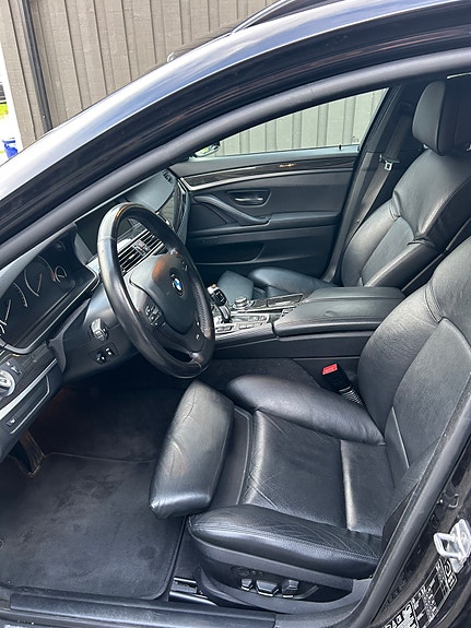 BMW 530xd 10 of 23