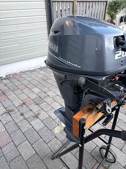 Yamaha 4 takter 20 hk 3 of 10