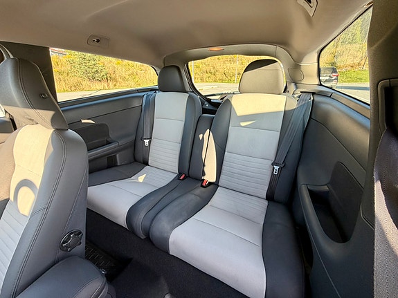 Volvo C30 26 of 30