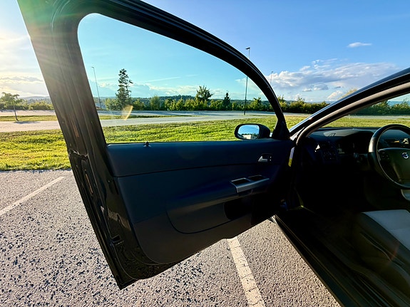 Volvo C30 23 of 30