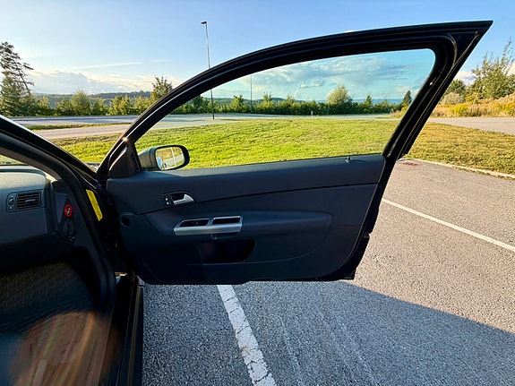 Volvo C30 28 of 30