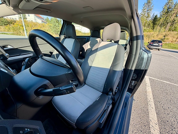 Volvo C30 25 of 30