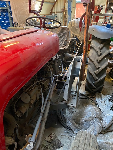 Massey Ferguson 7 of 15