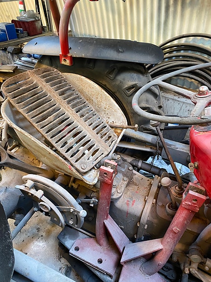 Massey Ferguson 6 of 15