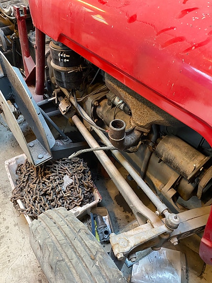 Massey Ferguson 11 of 15