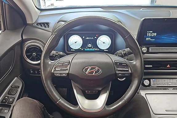 Hyundai Kona 9 of 26