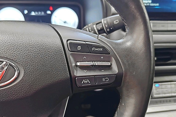 Hyundai Kona 16 of 26