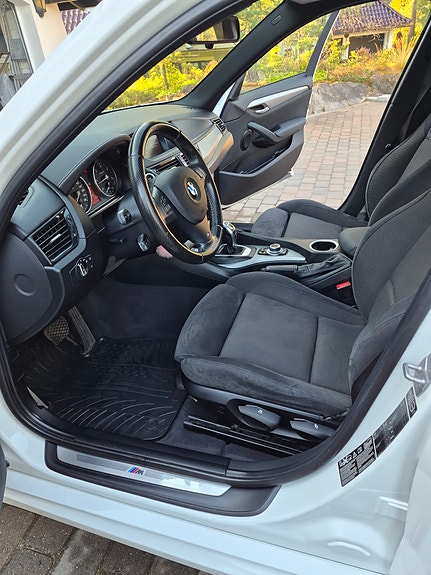 BMW X1 8 of 15