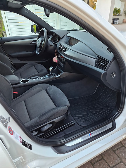 BMW X1 14 of 15