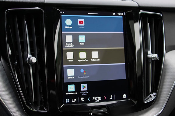 Volvo XC60 22 of 30