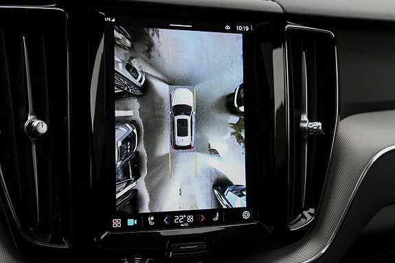 Volvo XC60 26 of 30