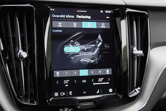Volvo XC60 24 of 30
