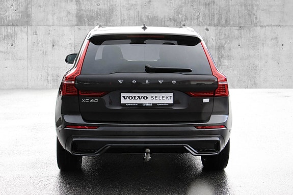 Volvo XC60 6 of 30
