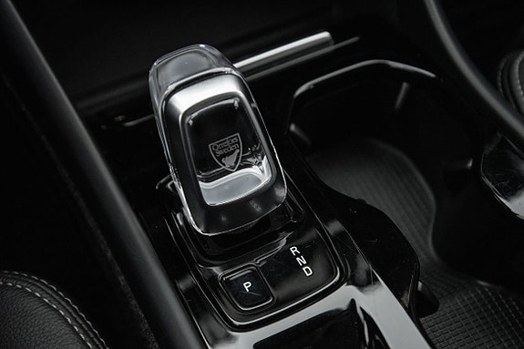 Volvo XC40 18 of 30