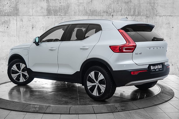 Volvo XC40 5 of 30