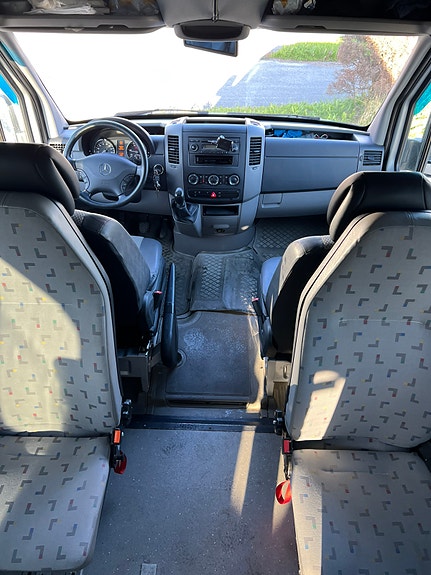 Mercedes-Benz Sprinter 311 13 of 30