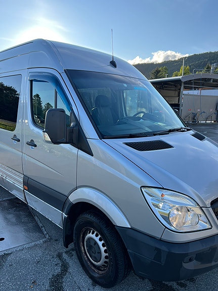 Mercedes-Benz Sprinter 311 27 of 30