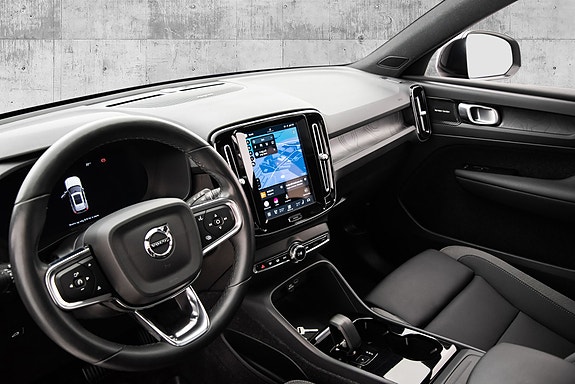 Volvo XC40 24 of 30