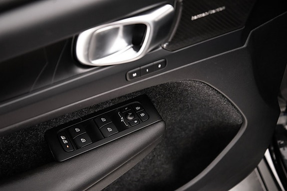 Volvo XC40 20 of 30