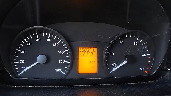 Mercedes-Benz Sprinter 316 28 of 30