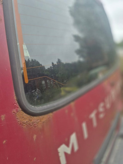 Mitsubishi L300 7 of 30