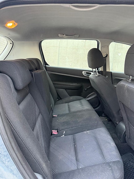 Peugeot 307 11 of 14