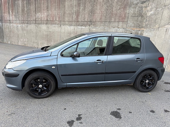Peugeot 307 4 of 14