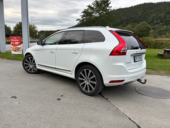 Volvo XC60 7 of 19