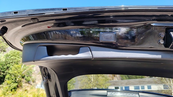 Toyota RAV4 24 of 24