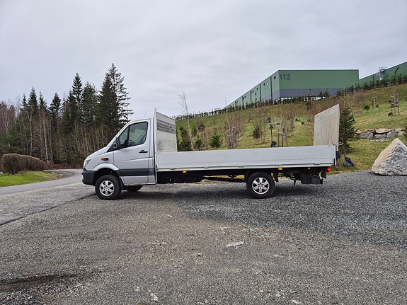 Mercedes-Benz Sprinter 9 of 10