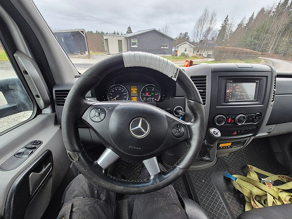 Mercedes-Benz Sprinter 10 of 10
