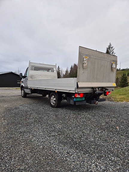 Mercedes-Benz Sprinter 7 of 10