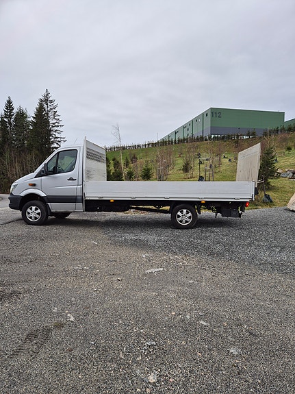 Mercedes-Benz Sprinter 8 of 10