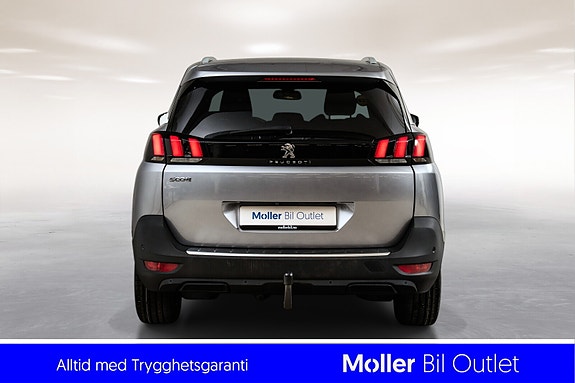 Peugeot 5008 5 of 18