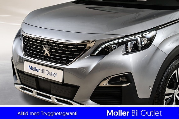 Peugeot 5008 2 of 18