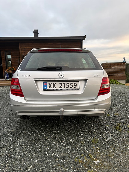 Mercedes-Benz C180 d 7 of 18