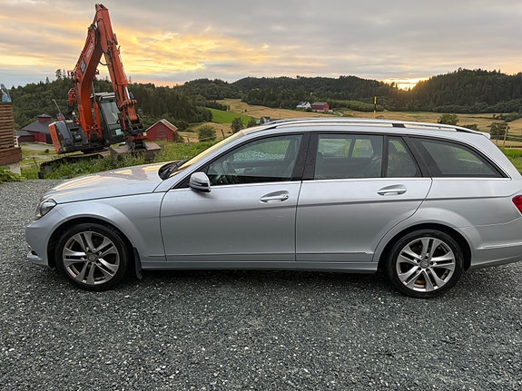 Mercedes-Benz C180 d 5 of 18