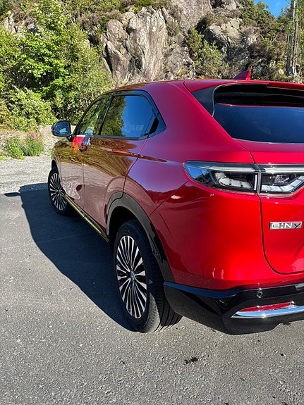 Honda e:Ny1 9 of 22
