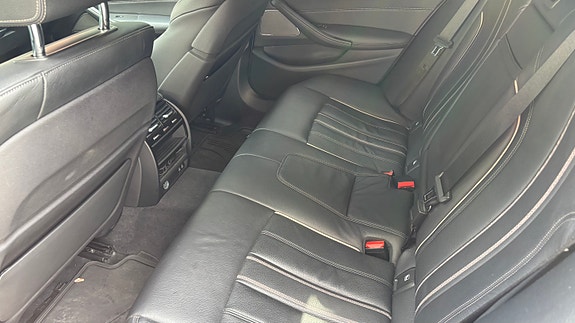 BMW 530e 10 of 19
