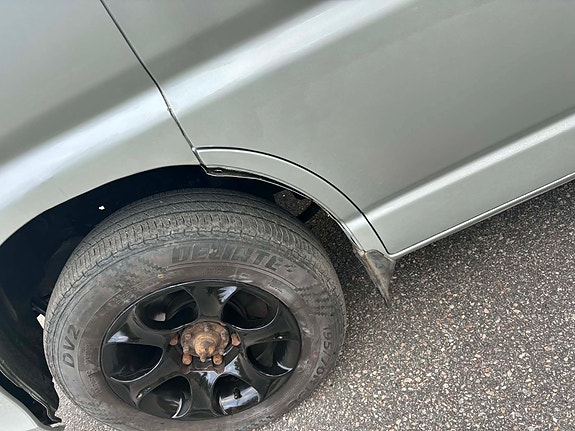 Toyota HiAce 15 of 30