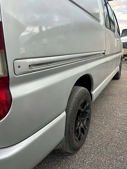 Toyota HiAce 4 of 30