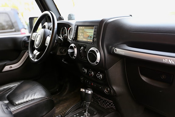 Jeep Wrangler 6 of 9