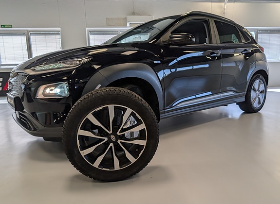 Hyundai Kona 17 of 30