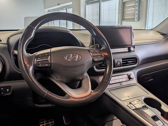 Hyundai Kona 21 of 30
