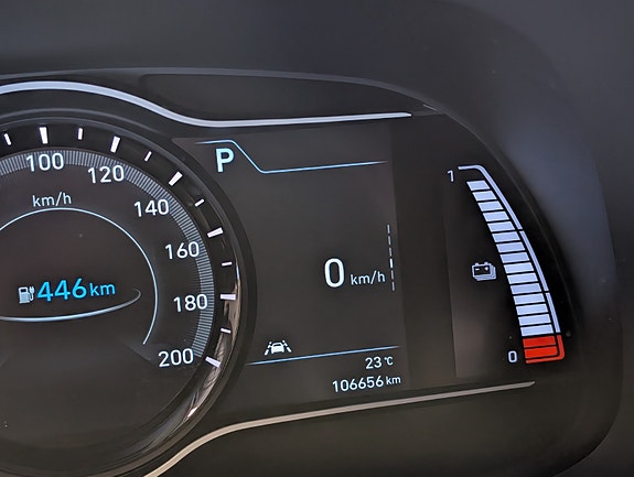 Hyundai Kona 29 of 30