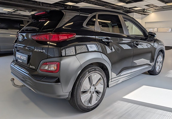 Hyundai Kona 11 of 30