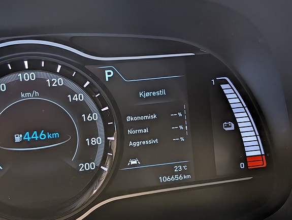 Hyundai Kona 30 of 30
