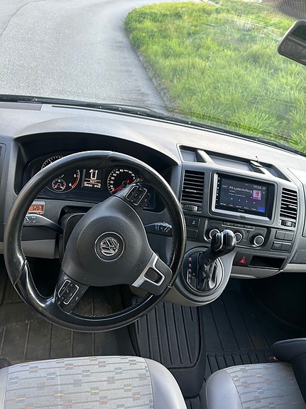 Volkswagen Transporter 18 of 26