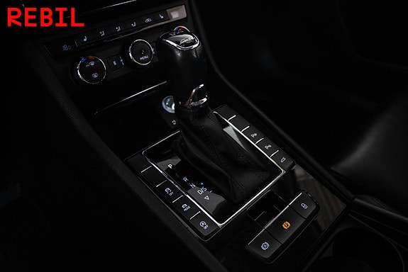 Skoda Superb 16 of 25