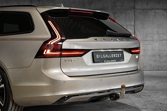 Volvo V90 8 of 30